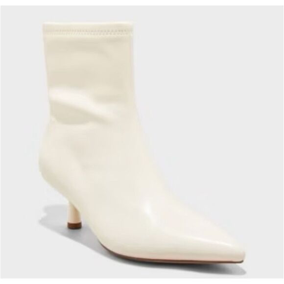 a new day Shoes - A New Day 8.5 Women's White Lonnie Kitten Heel Stretch Ankle Boots NWT booties